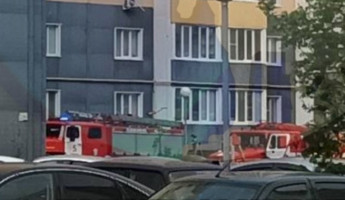 Под Пензой к многоэтажному жилому дому стянулись пожарные машины