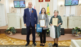 Вадим Супиков наградил дипломантов патриотического конкурса «Победа далекая и близкая»