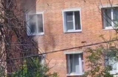 В Пензе случился пожар в многоквартирном доме по улице Пролетарской