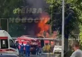 Пензенцы сообщают о большом пожаре на улице Шмидта