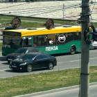 В Пензе напротив ТЦ Онежский попал в аварию пассажирский автобус