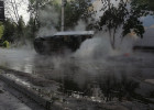 Опубликованы фото с места опрокидывания фургона под напором воды в Пензе