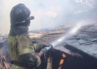 Пожар на улице Ново-Казанской в Пензе уничтожил 11 построек и гараж