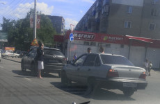На проспекте Победы в Пензе осложнено движение из-за ДТП