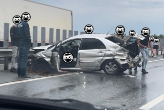 На выезде из Пензы разбился легковой автомобиль