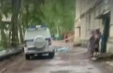 На улице Медицинской в Пензе человек разбился насмерть, выпав из окна