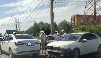На улице Стасова в Пензе произошла авария – соцсети