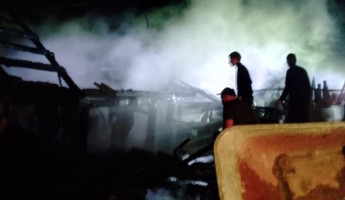 Пензенские спасатели помогли потушить пожар в Средней Елюзани