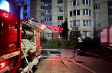 В Заречном из горящей многоэтажки спасли 15 человек