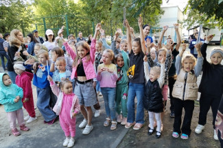 В Пензе провели праздник для жителей улицы Пушкина