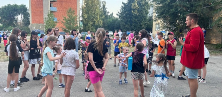 В Пензе провели праздник для жителей улицы Егорова