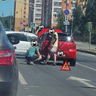 В Пензе из-за ДТП с двумя легковушками парализовало улицу Антонова