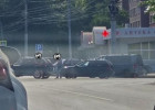 В Пензе случилась авария в районе монумента Самолет