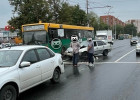 На проспекте Победы в Пензе в жесткую аварию попали автобус и легковушка