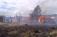 Появились фото с места страшного пожара в Никольском районе Пензенской области