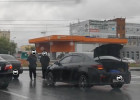 В Пензе у Глобуса столкнулись две легковушки
