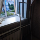 Стали известны подробности падения ребенка с 6 этажа на улице Калинина в Пензе