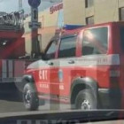 В Пензе к одному из торговых центров стянулись пожарные машины