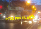 В Пензе фургон столкнулся с микроавтобусом: дорога перекрыта
