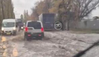 В Пензе ушла под воду улица Аустрина