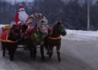 В пензенской Терновке заметили едущего на тройке Деда Мороза. ВИДЕО