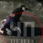 На улице Терновского в Пензе жестоко избили молодую девушку