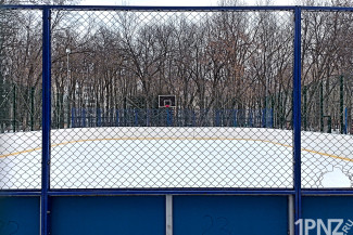 Когда лёд становится опасным: массовые катания в Пензе превратились в испытание на выживание