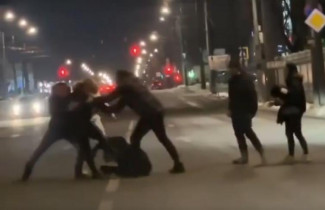 В Пензе произошло массовое побоище прямо посреди проезжей части