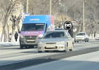 На улице Карпинского в Пензе иномарка врезалась в микроавтобус Ozon