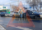 На улице Кирова в Пензе жестко столкнулись три машины, движение осложнено