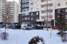 На улице Мира в Пензе при падении с 17 этажа погиб человек