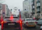 Снова без светофора. В центре Пензы две улицы стоят в пробке