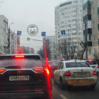 Снова без светофора. В центре Пензы две улицы стоят в пробке