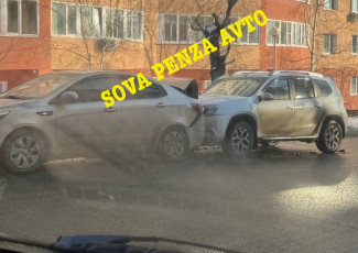 Пензенцы сообщают об аварии на пересечении улиц Красной и Свердлова