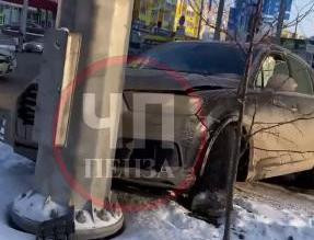 Под Пензой в жесткой аварии разбились две легковушки