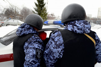 В Пензе двое парней попытались нагло обокрасть гипермаркет