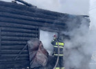 Под Пензой огонь уничтожил трехквартирный дом