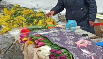 В Пензе разогнали торговцев цветами