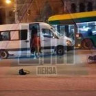 Мотоциклист лежал без сознания. В центре Пензы случилось страшное ДТП