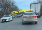 На пьяной дороге в Пензе столкнулись легковушка и фура, на месте работают врачи