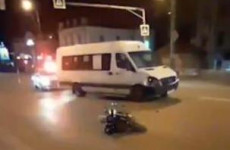 В Пензе маршрутка сбила ехавшую на самокате девушку-подростка