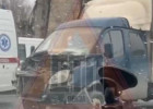 На улице Карпинского в Пензе столкнулись два фургона: на месте работали врачи