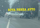 Жесткая авария на улице Лермонтова в Пензе: на месте работают медики