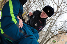 Житель Пензенской области избил мужчину, который испачкал его автомобиль