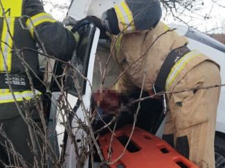 Обнародованы фото с места смертельного ДТП в Городищенском районе