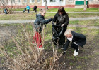 Ленинский район присоединился к общегородскому субботнику