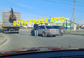 В Пензе из-за ДТП осложнено движение на двух улицах