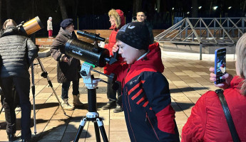 На мгновение улететь в космос: как в Пензенском планетарии отпраздновали День космонавтики