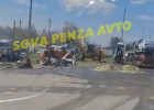 В Пензенской области случилась страшная авария с автовозом. ВИДЕО