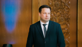 Не забудьте поздравить! День рождения у министра Сергея Бычкова